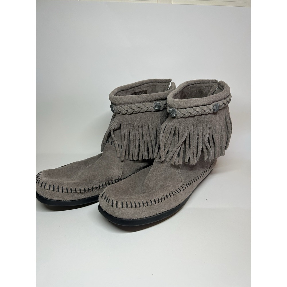 Minnetonka Fringe Concho Moccasins Zip Ankle Boot Suede Gray size 8 Excellent